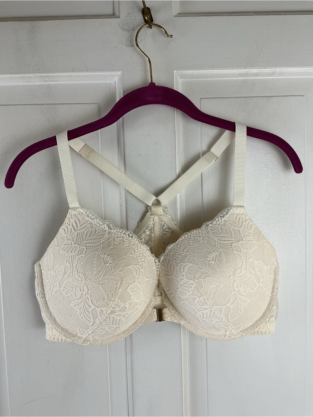 Auden Women's Racerback Lace Push-Up demi coverage Bra, ivory/White, front close